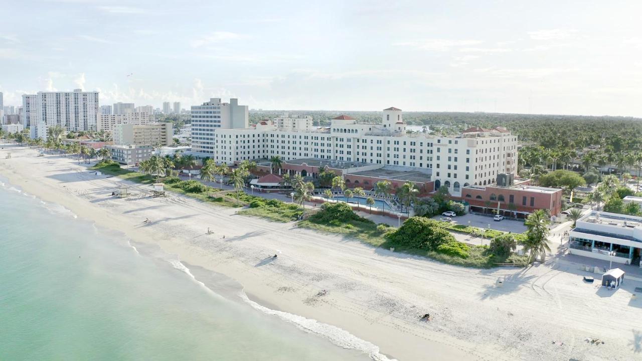 654 City View Apartment Hollywood Beach Дания-Бич Экстерьер фото
